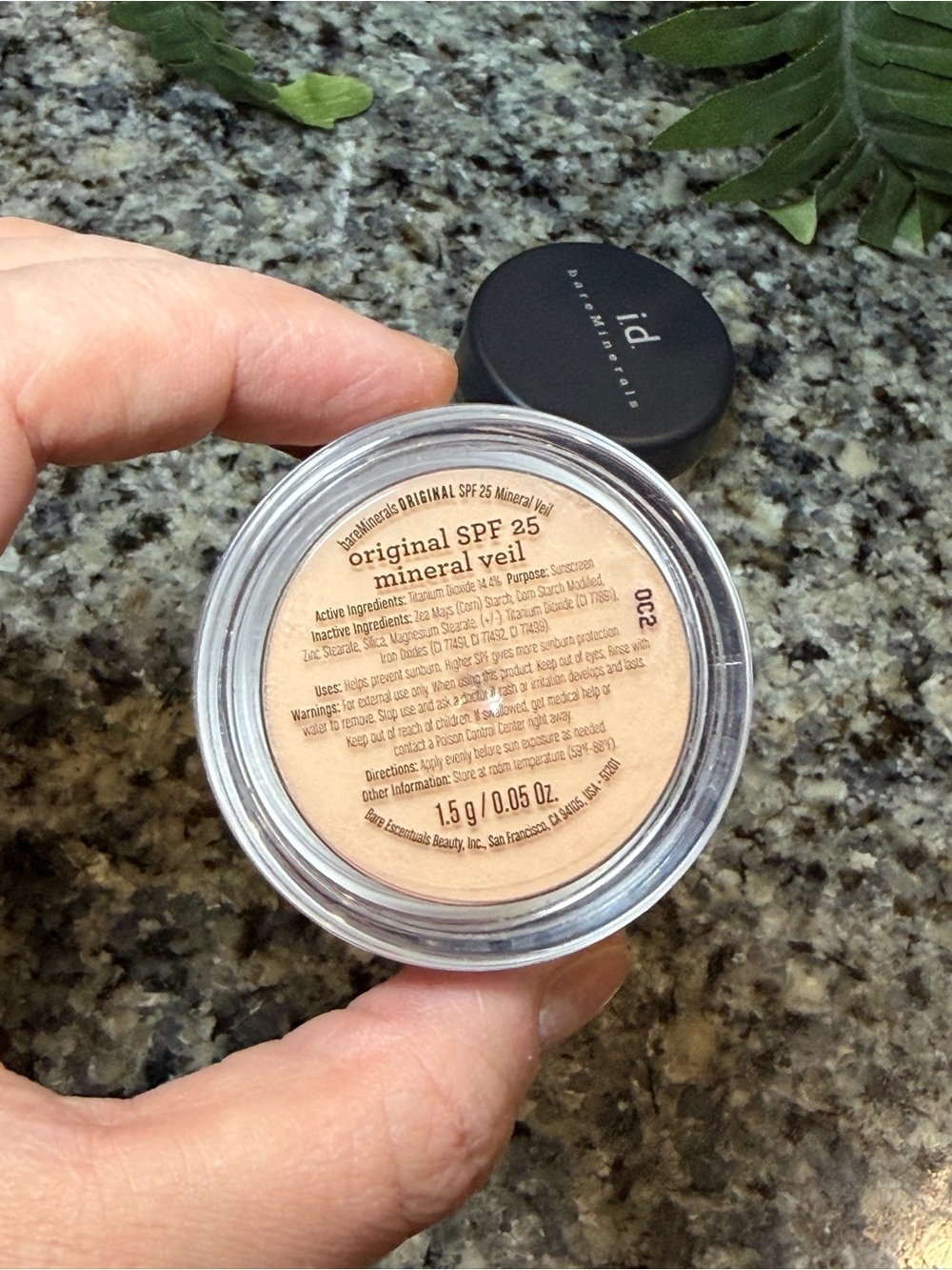 2 bareMinerals SPF 25 Mineral Veil